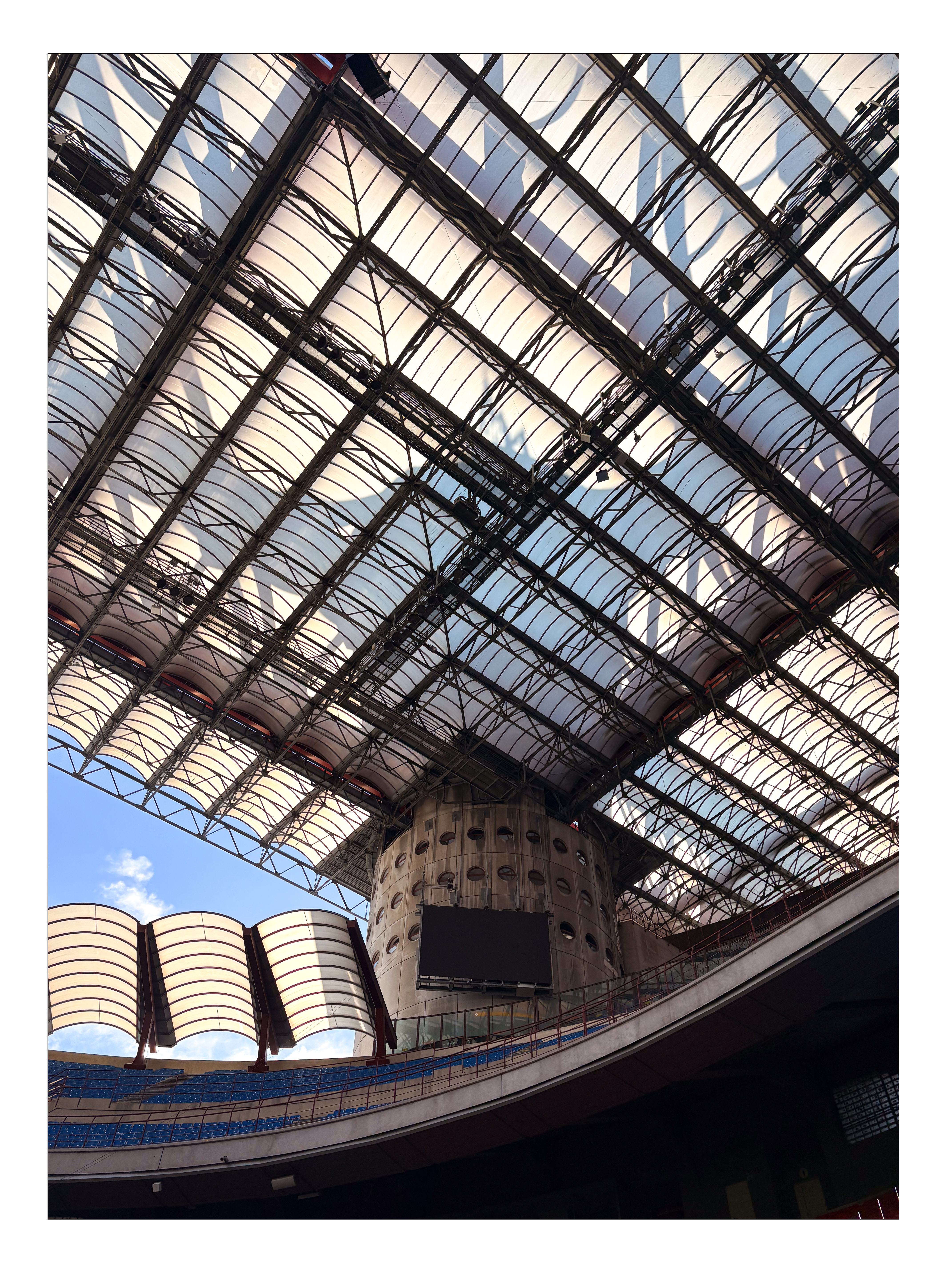 Stadio Giuseppe Meazza - San Siro — photo 8